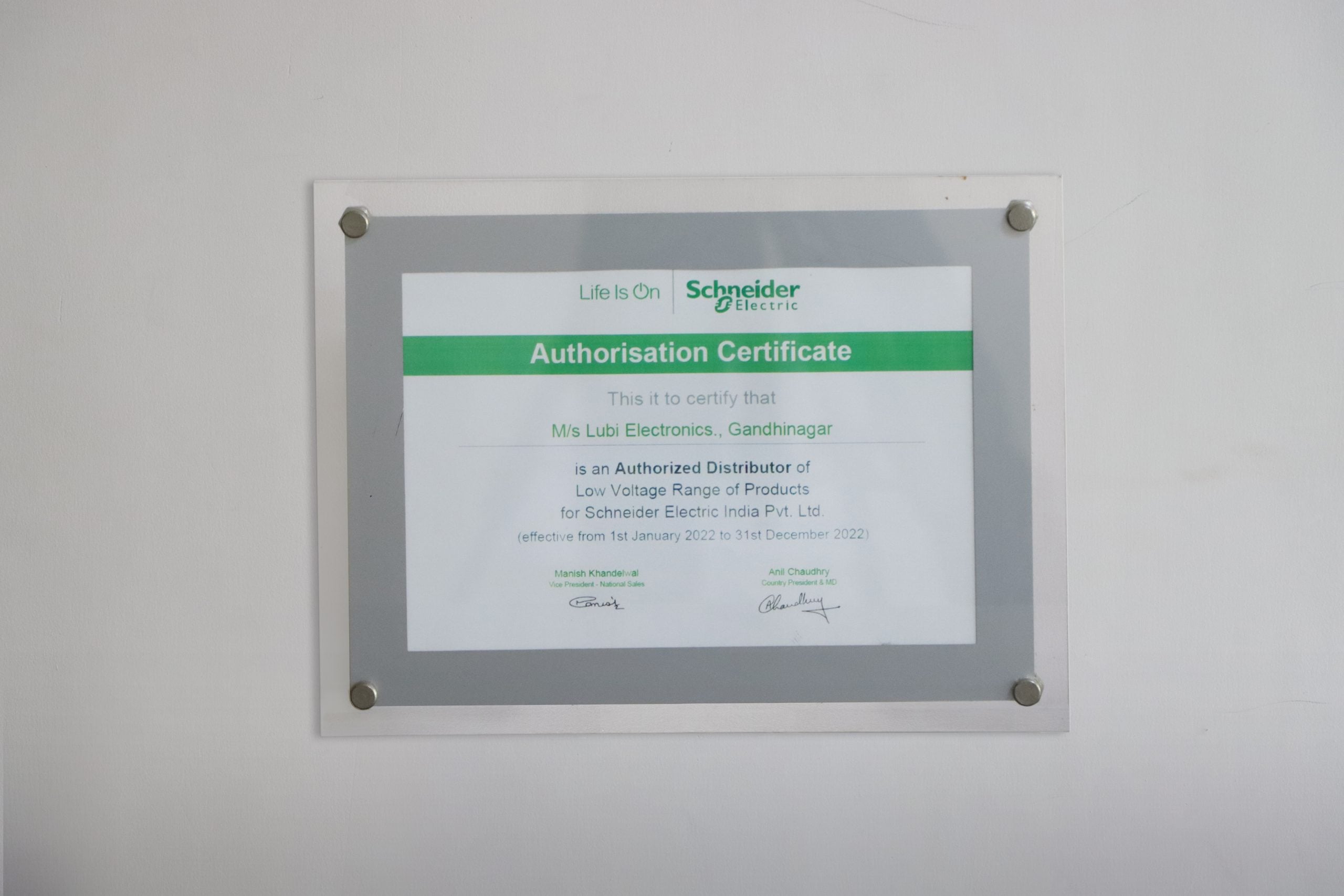 Authorized Distributor Certificate from Schneider